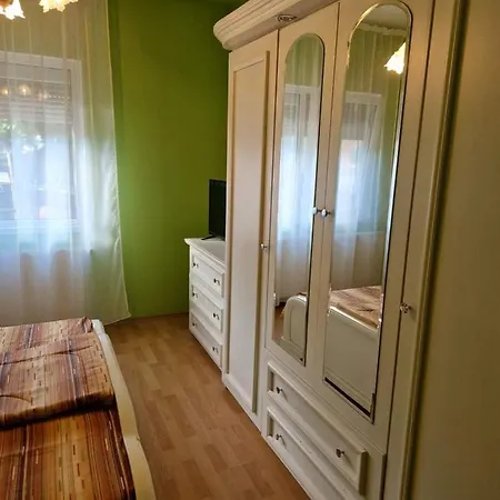 Casa Botimi Holiday home *